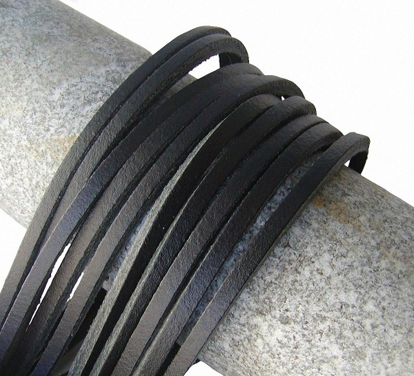 10 Stück Docksider Vierkant Rindleder Lederriemen schwarz, Länge 120 cm, Stärke ca. 2,8 mm, Breite ca. 3,00 mm